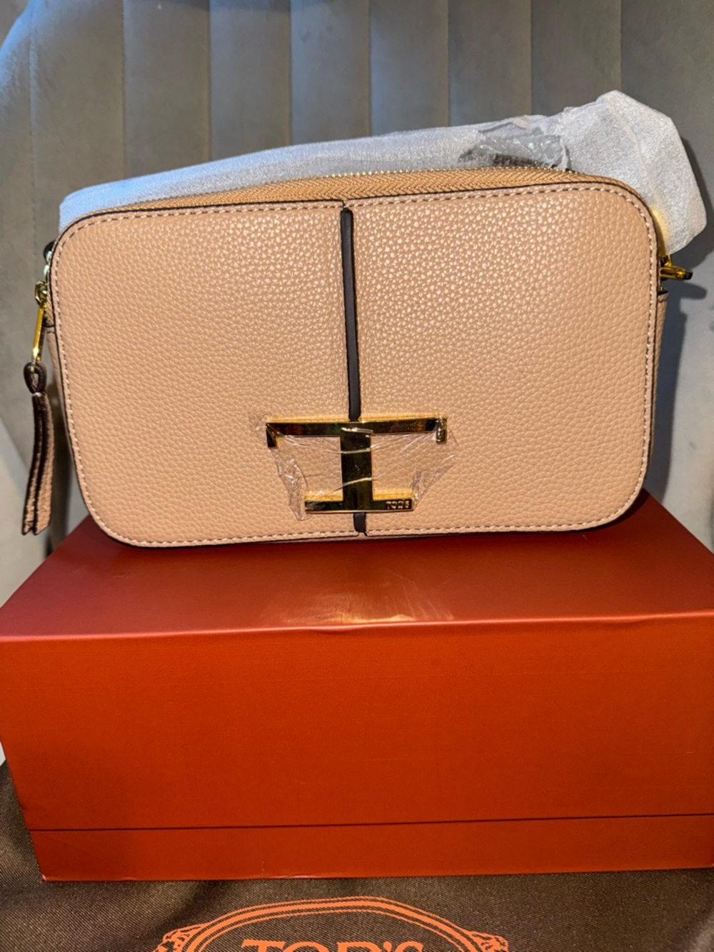 Pebbled Leather Crossbody Bag in Light Blush Pink